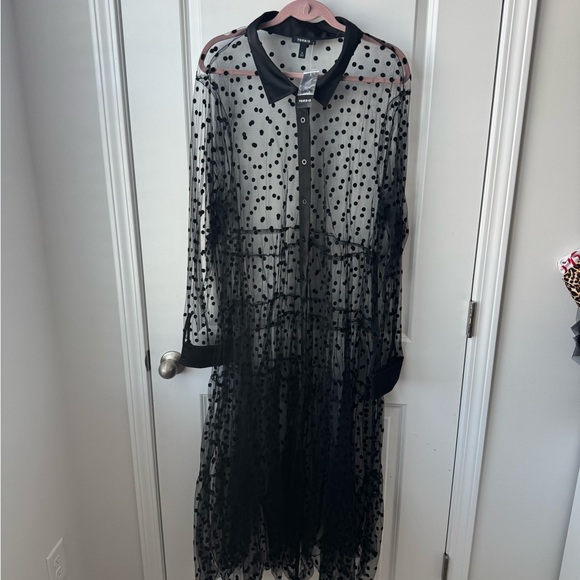 Torrid Black Flocked Mesh Button Front Tiered Duster Kimono 5 NWT - Picture 2 of 5